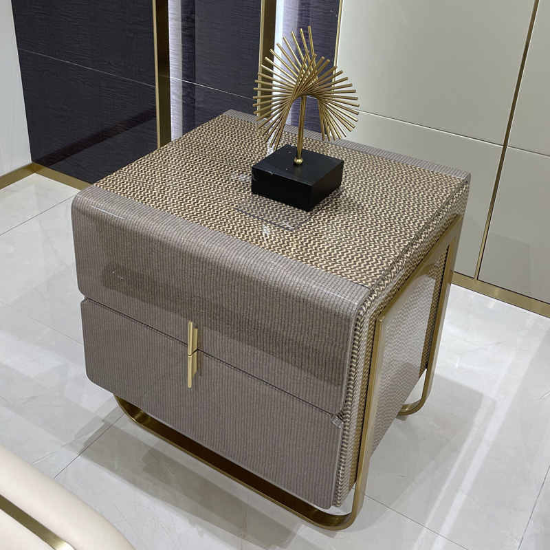 Stolik kawowy z litego drewna  – Office Furniture Hong Kong recenzja i cena