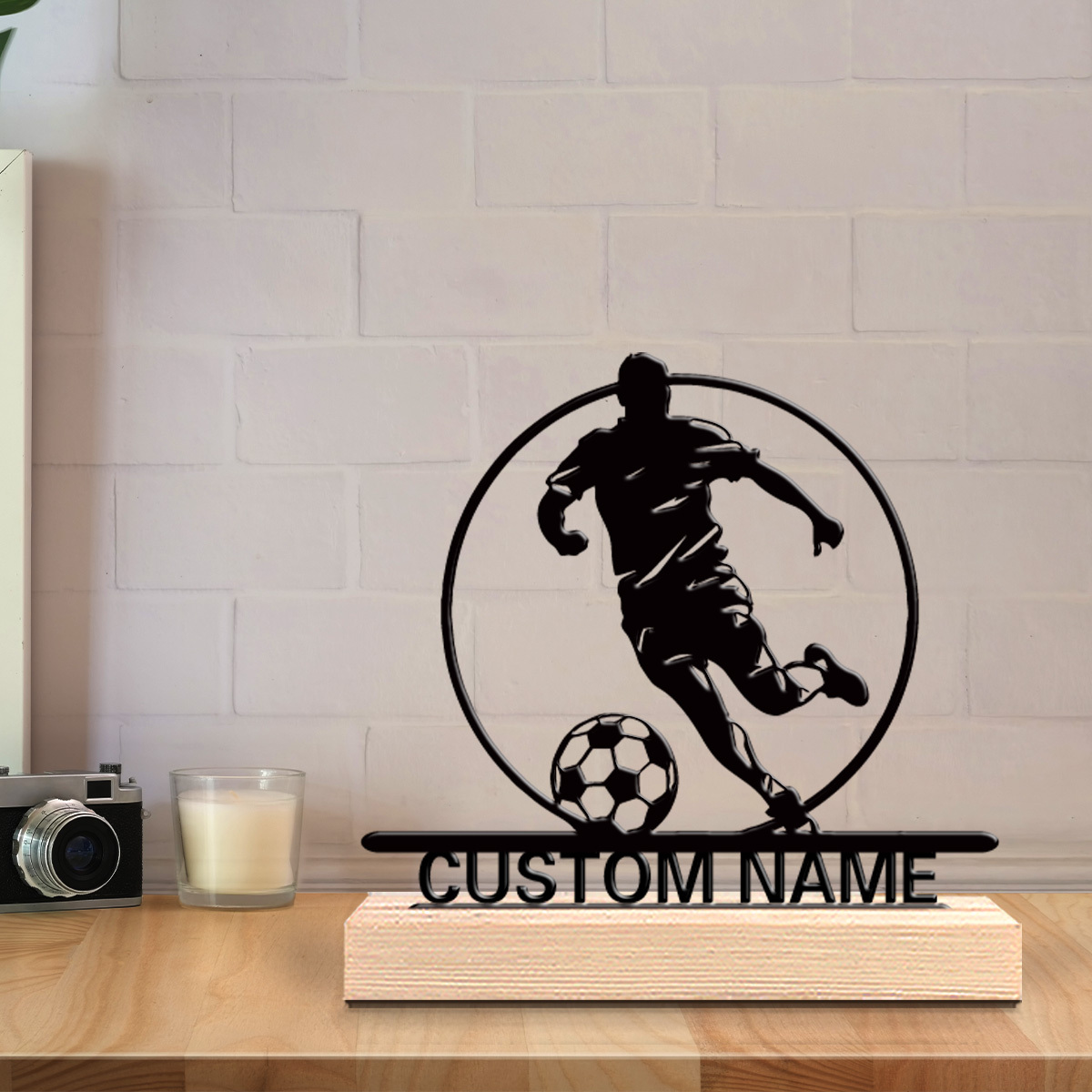 Metalowa statuetka piłkarza z  – Office Furniture Ideas recenzja i cena